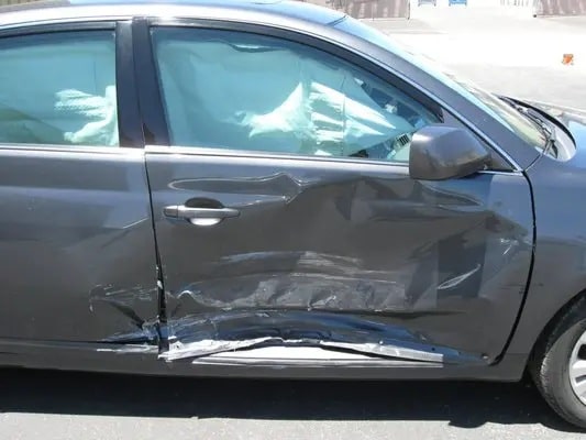 Auto Body Denting and Painting