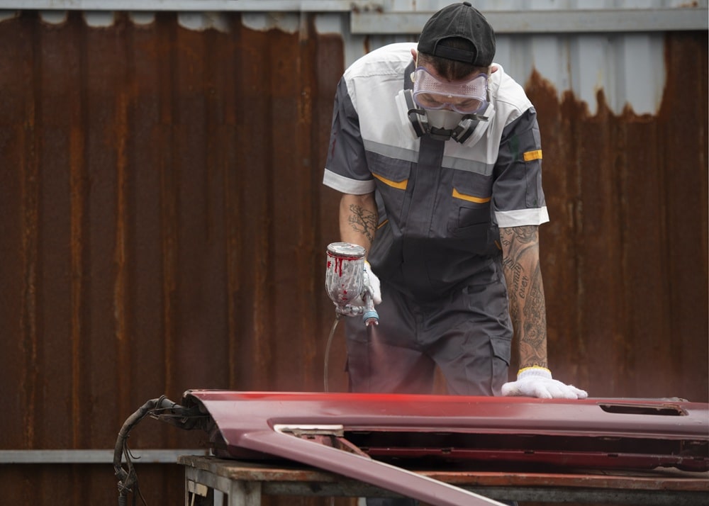 The Best Car Paint Solutions for Santa Maria Drivers 3 skilled technicians