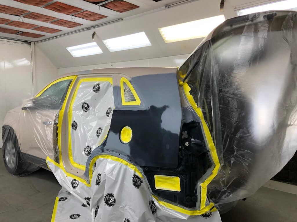 Expert Auto Glass and Door Repair Near Santa Maria, CA 4 auto door repair
